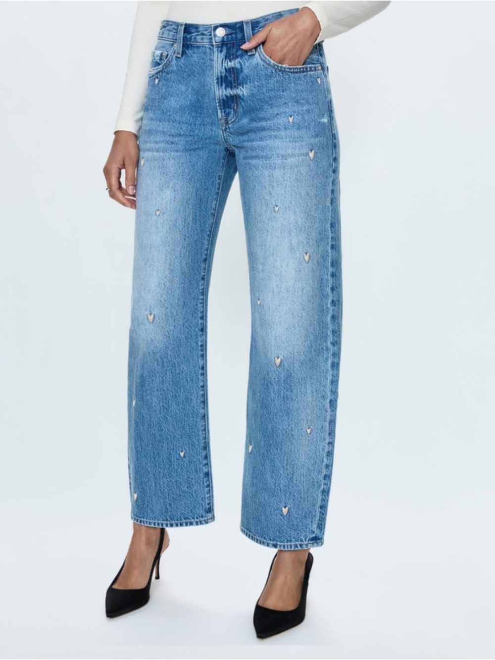 pistola NWT Lexi Bowed Leg Embroidered Heart Jean in Confetti Vintage 30